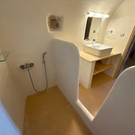 Pirgos Petropoulea *