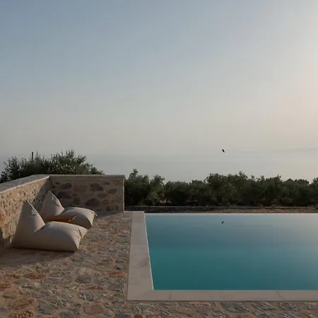 Villa Pirgos Petropoulea *
