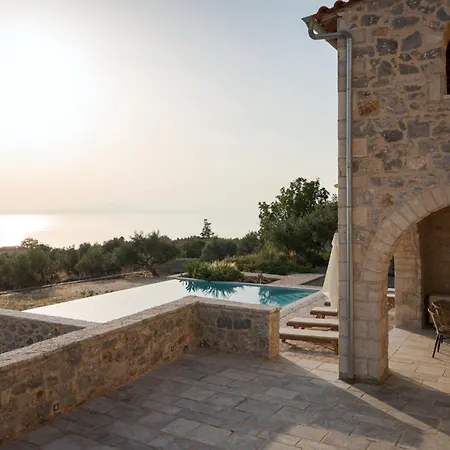 Villa Pirgos Petropoulea *