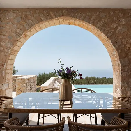 Pirgos Petropoulea Villa Poliána