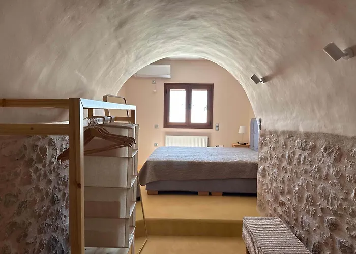 Pirgos Petropoulea *