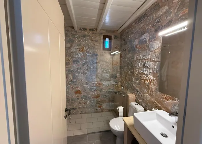 Pirgos Petropoulea *