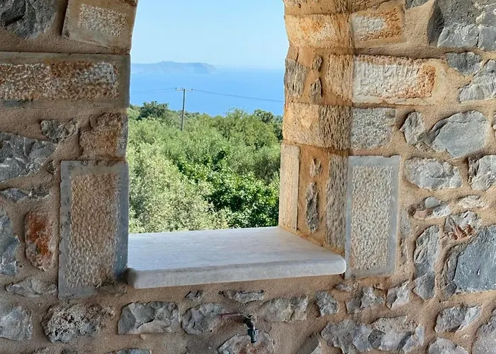 Вилла Pirgos Petropoulea Agios Nikon